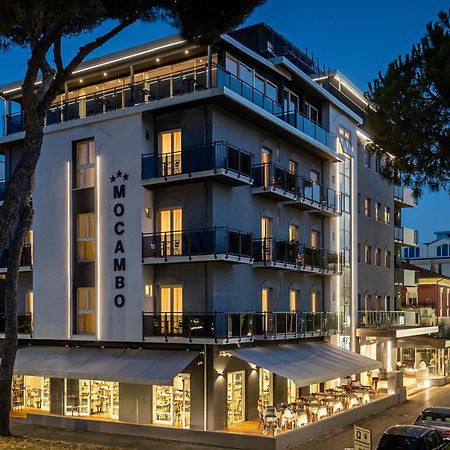 Hotel Mocambo Riccione Bagian luar foto