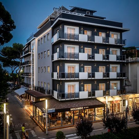 Hotel Mocambo Riccione Bagian luar foto