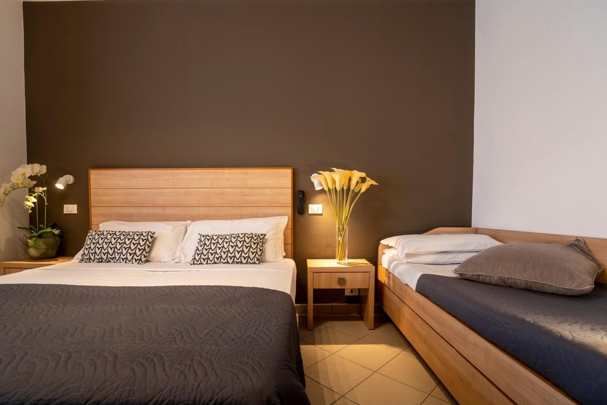 Hotel Mocambo Riccione Ruang foto