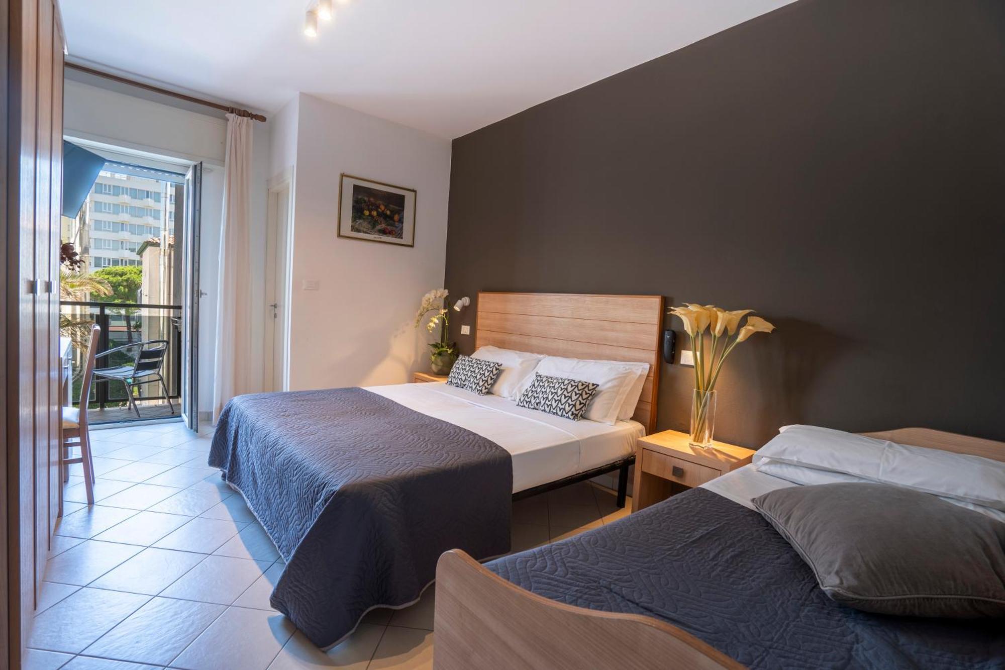 Hotel Mocambo Riccione Ruang foto